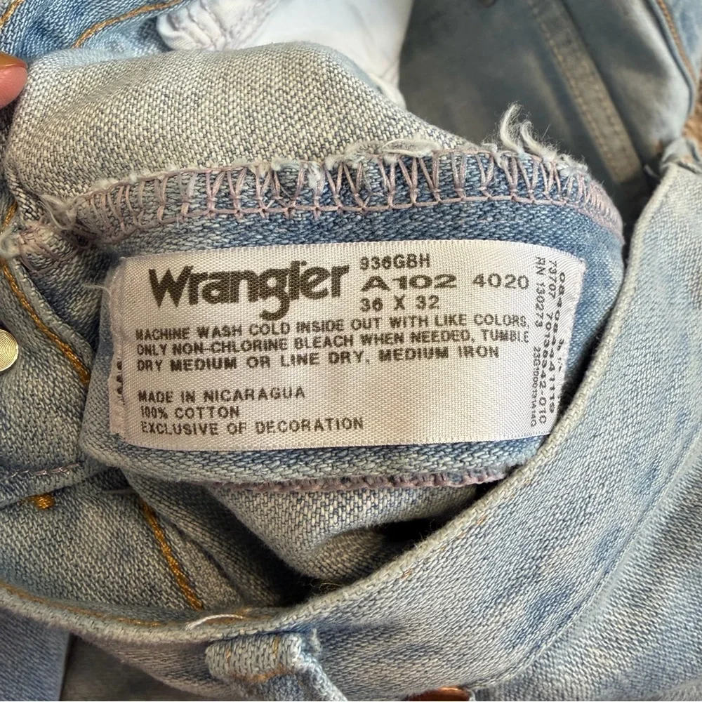 Wrangler Men’s Light Blue Cowboy Cut Slim Fit Western Denim Jeans